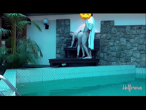 ❤️ Boss invites the maid to the pool but can't resist a hot Fucking video at en-gb.nullscripts.top